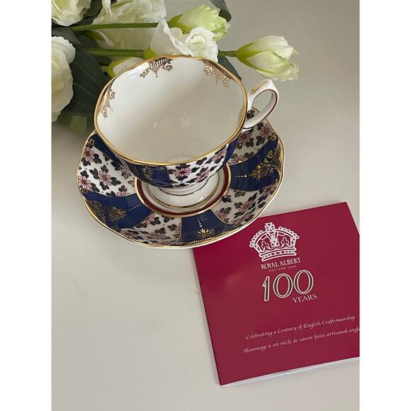 Royal Albert 100 Years Regency Blue Cup & Saucer Book - Picture 1 of 9